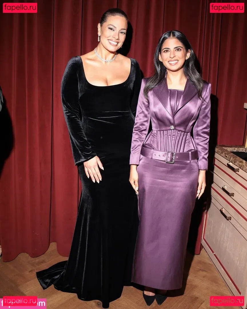 Ashley Graham Onlyfans Photo Gallery 