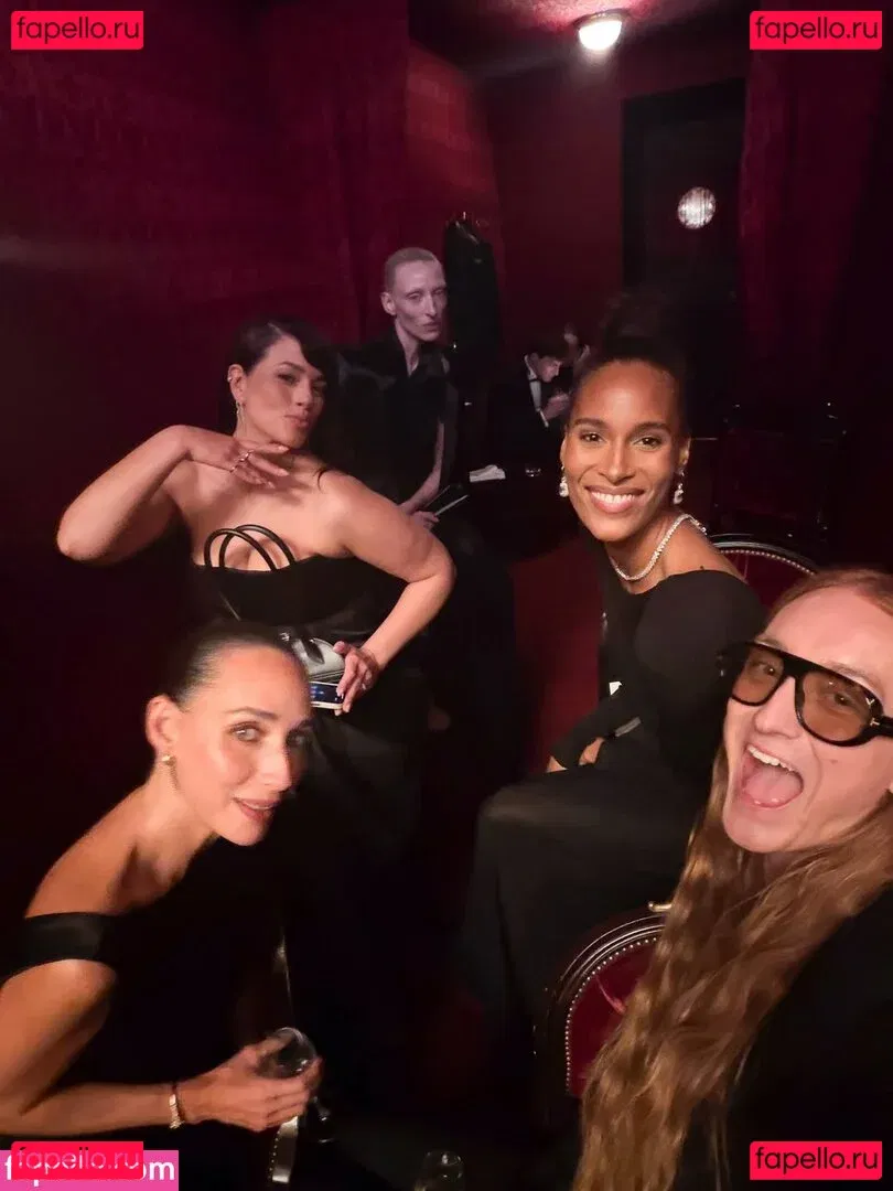 Ashley Graham Onlyfans Photo Gallery 