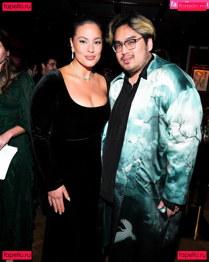 Ashley Graham Onlyfans Photo Gallery 