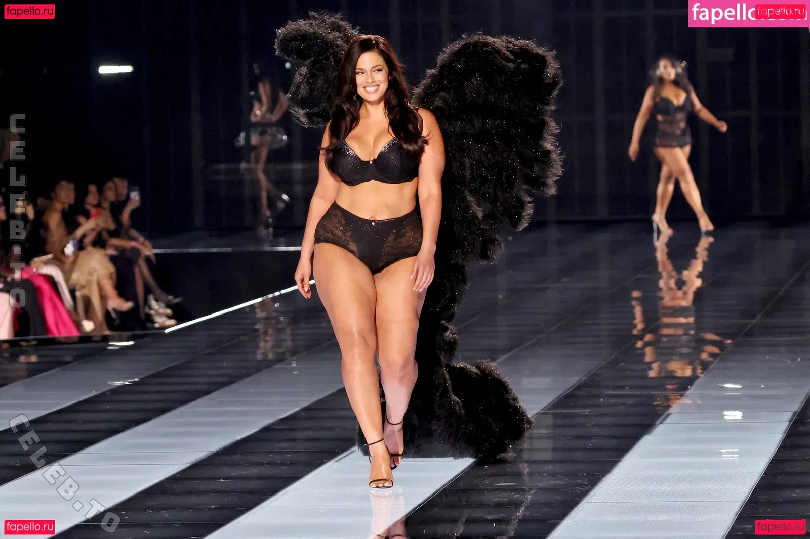 Ashley Graham Onlyfans Photo Gallery 