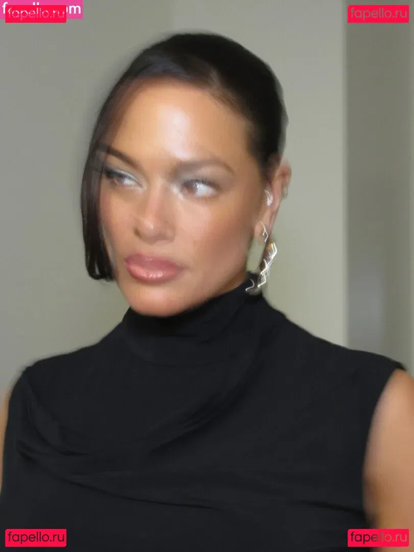 Ashley Graham Onlyfans Photo Gallery 