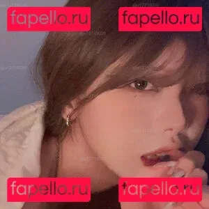 gksmf0f0 Onlyfans Photo Gallery 