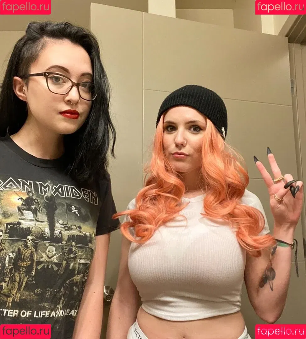 Laura Marie Onlyfans Photo Gallery 