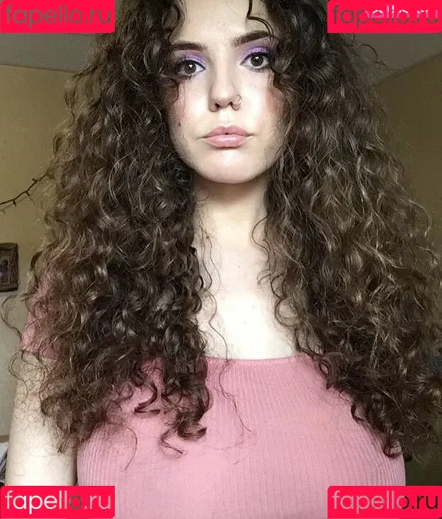 Laura Marie Onlyfans Photo Gallery 