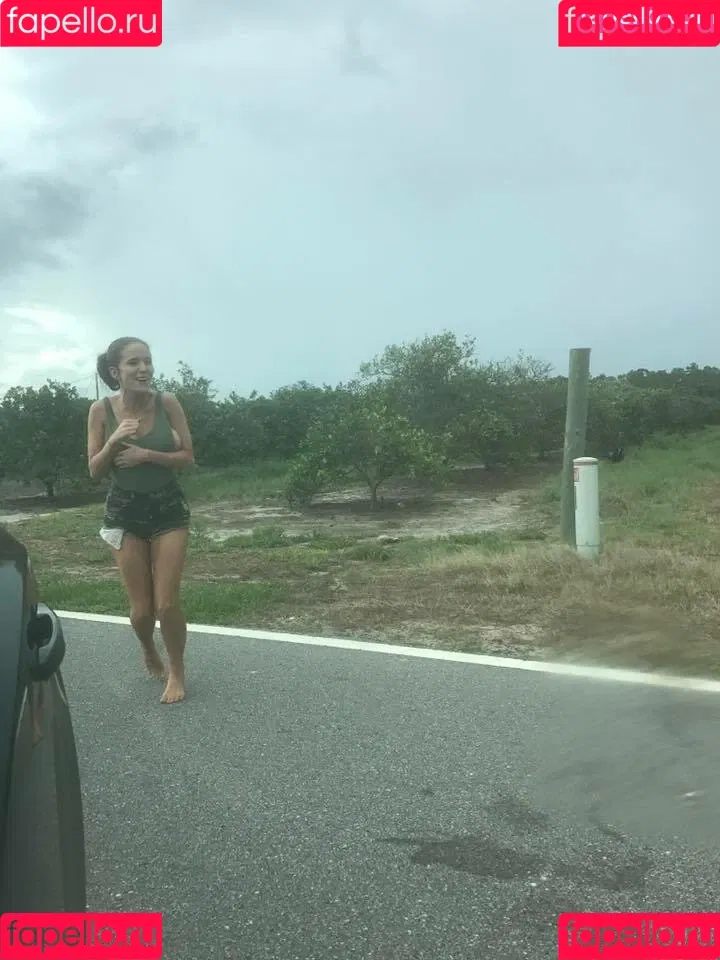 Laura Marie Onlyfans Photo Gallery 