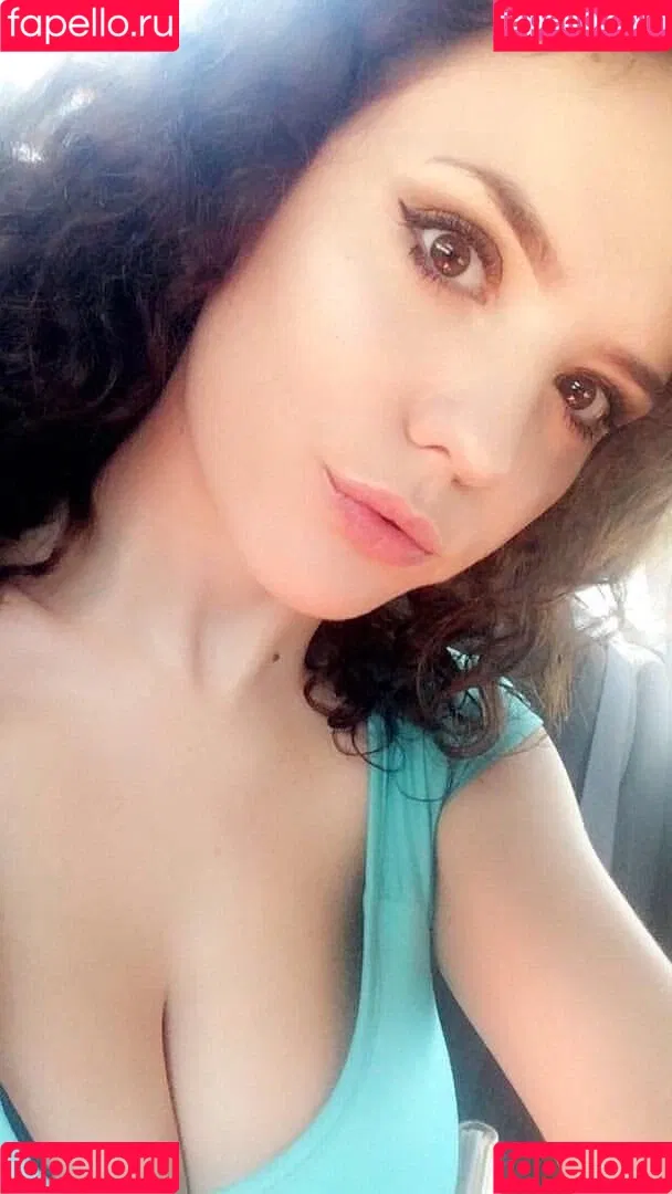 Laura Marie Onlyfans Photo Gallery 