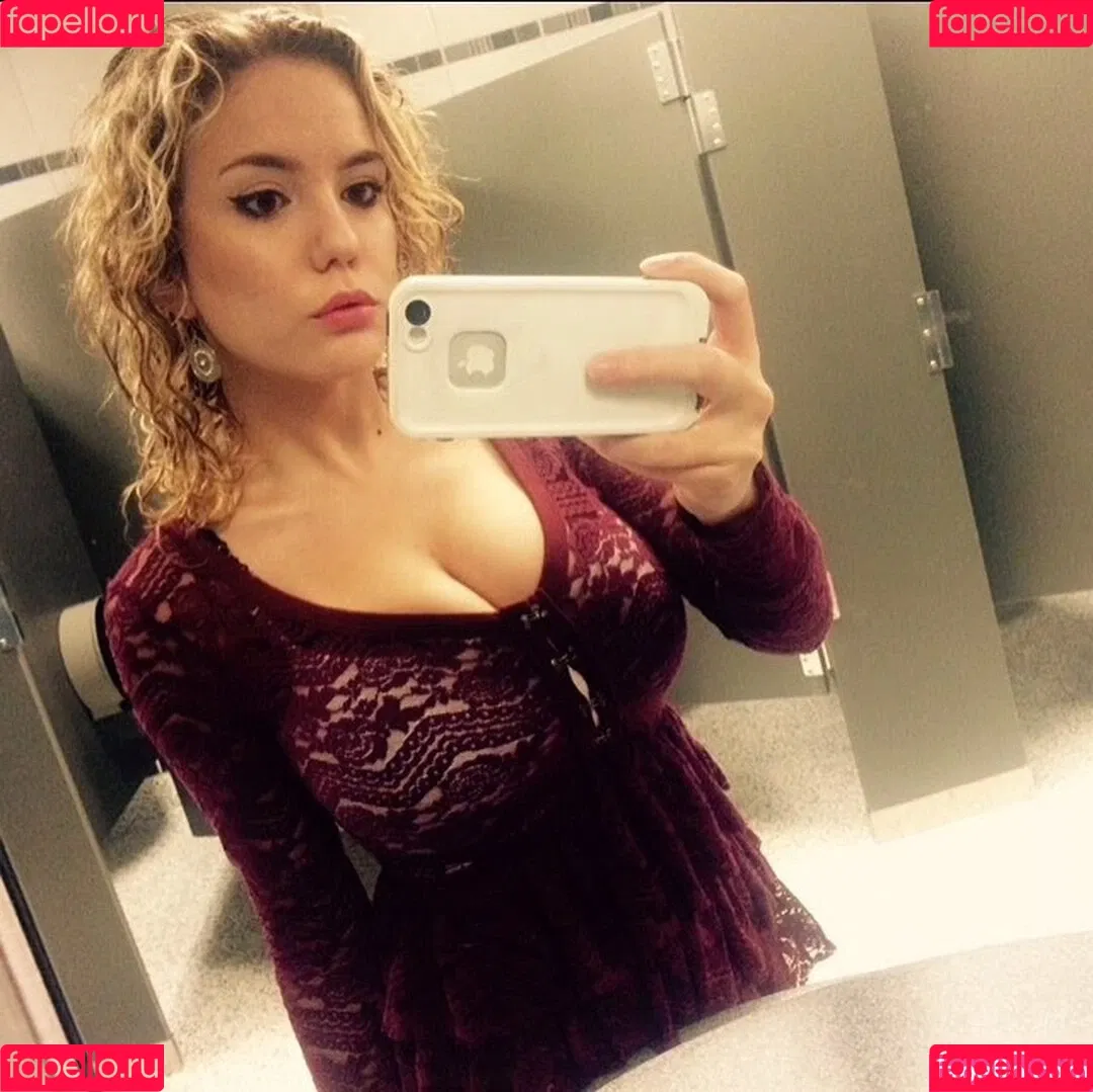 Laura Marie Onlyfans Photo Gallery 