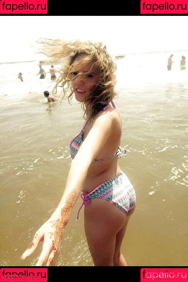 Laura Marie Onlyfans Photo Gallery 