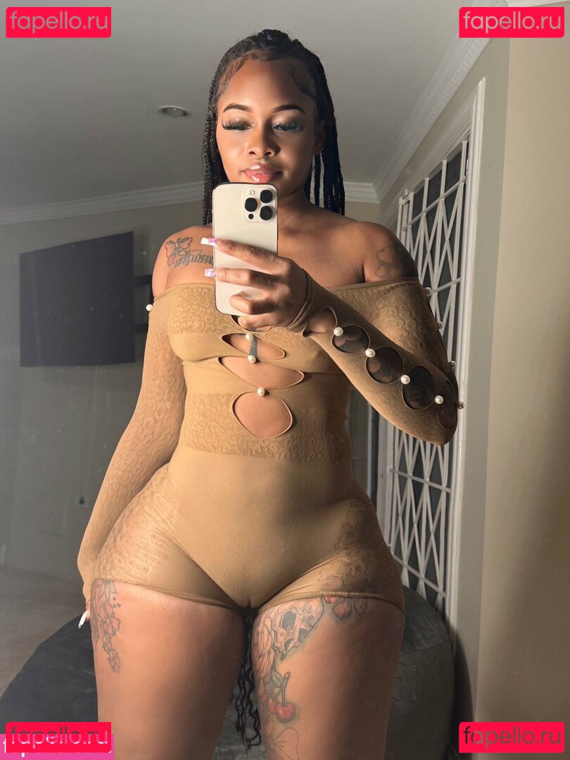 AlexisSoriya Nude Onlyfans Photo 5