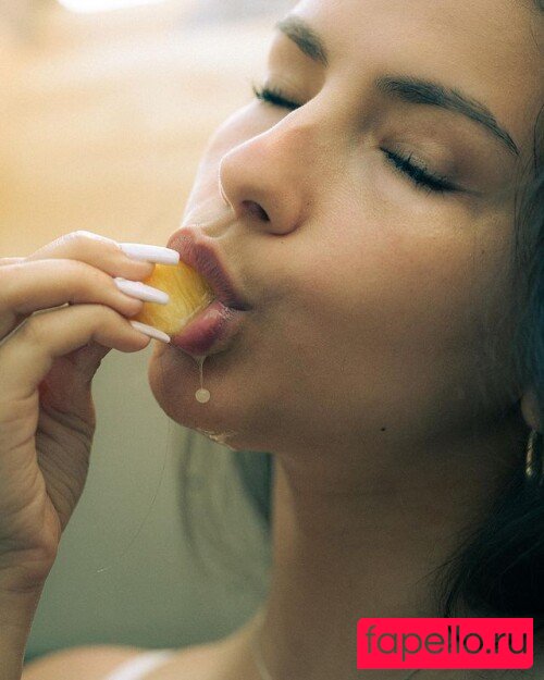 Catarinaxantunes Onlyfans Photo Gallery 