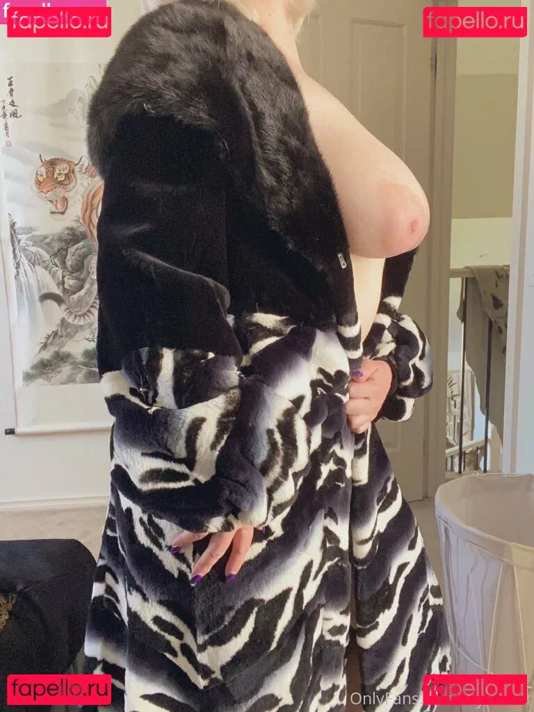 thylasaur Onlyfans Photo Gallery 