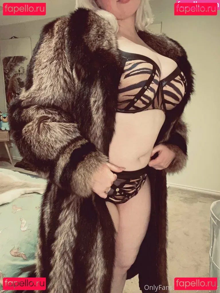 thylasaur Onlyfans Photo Gallery 