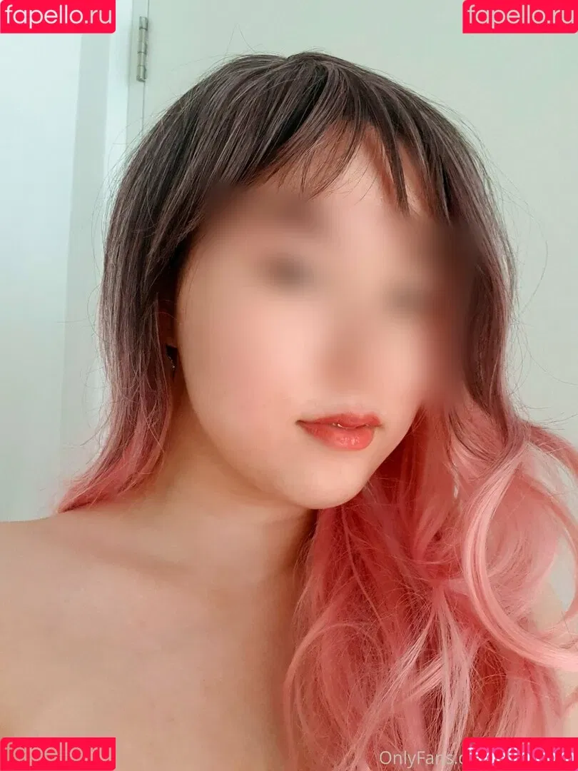 Yumi Kiwi Onlyfans Photo Gallery 