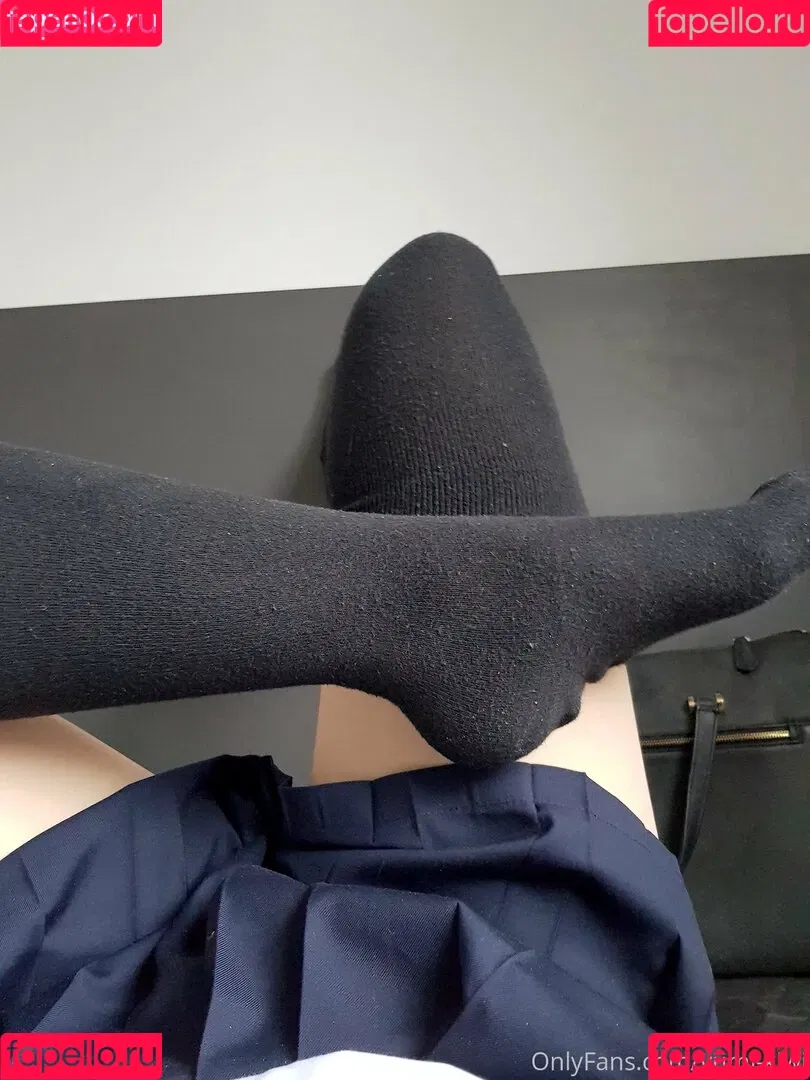 Yumi Kiwi Onlyfans Photo Gallery 