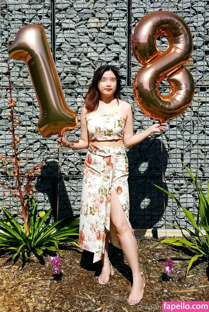 Yumi Kiwi Onlyfans Photo Gallery 