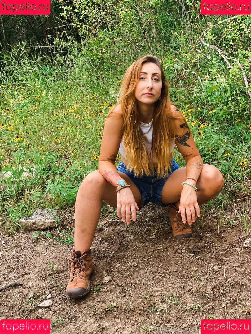 zoebytheriverfree Onlyfans Photo Gallery 