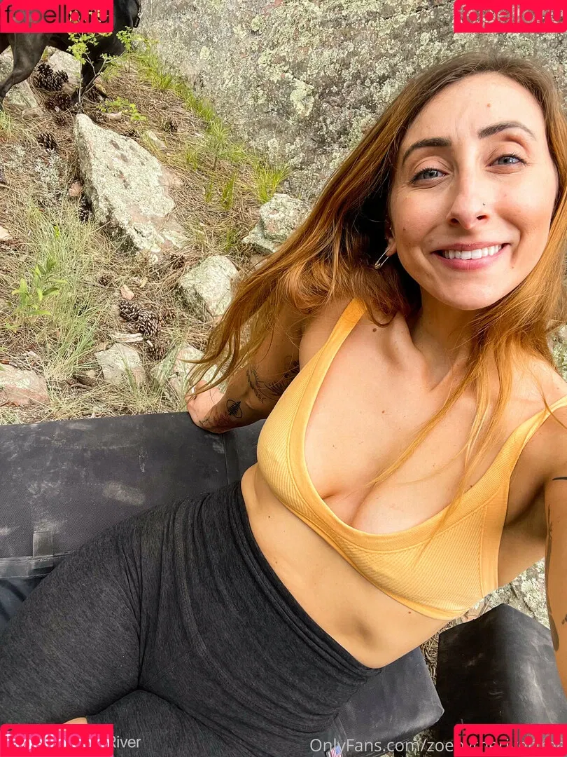 zoebytheriverfree Onlyfans Photo Gallery 