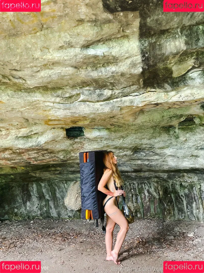 zoebytheriverfree Onlyfans Photo Gallery 