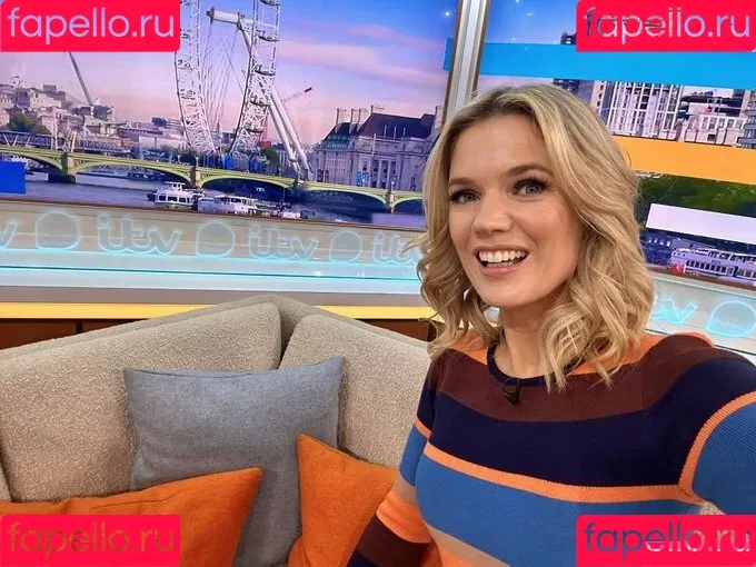 Charlotte Hawkins Onlyfans Photo Gallery 