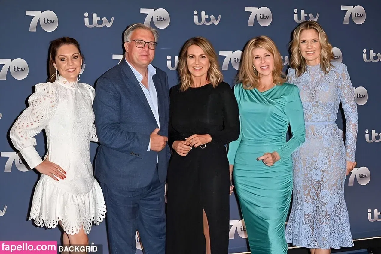 Charlotte Hawkins Onlyfans Photo Gallery 