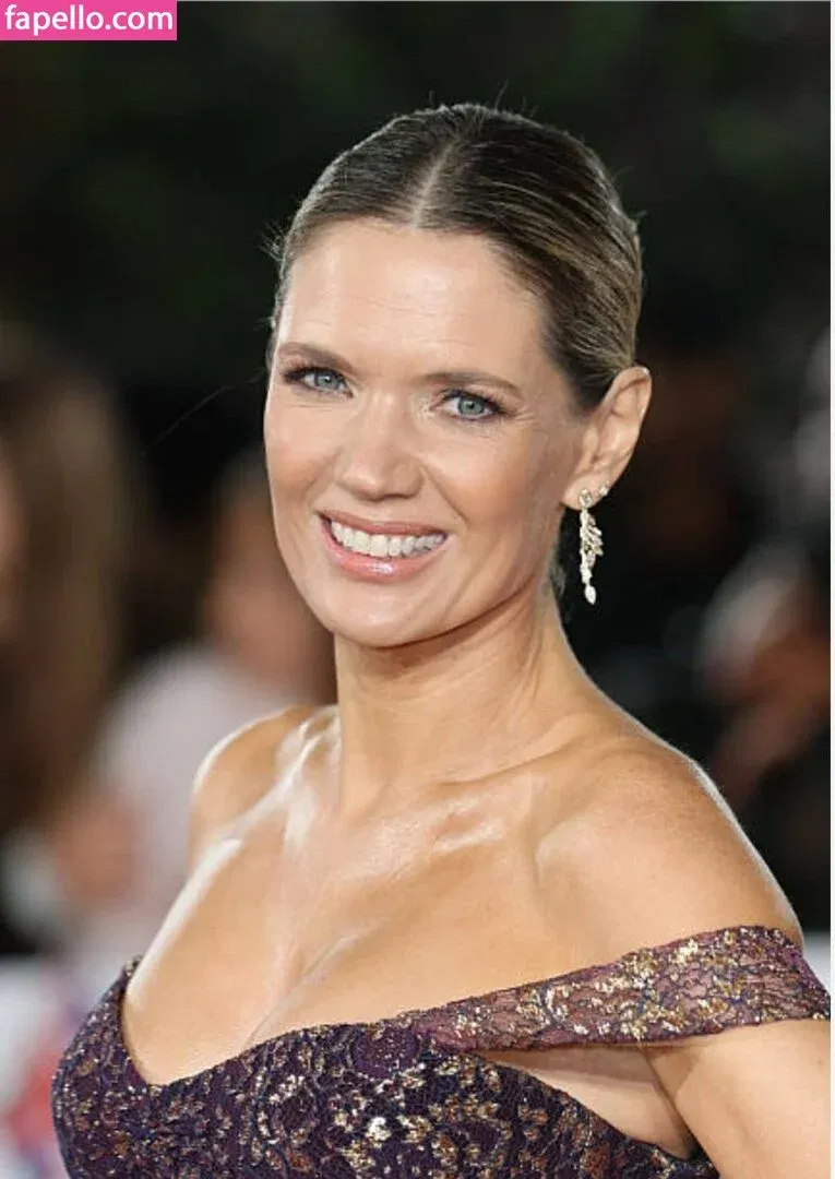 Charlotte Hawkins Onlyfans Photo Gallery 