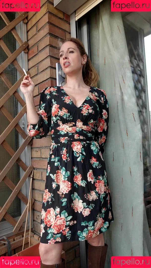 ladyfetish23 Onlyfans Photo Gallery 