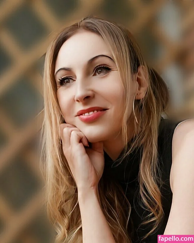 ladyfetish23 Onlyfans Photo Gallery 