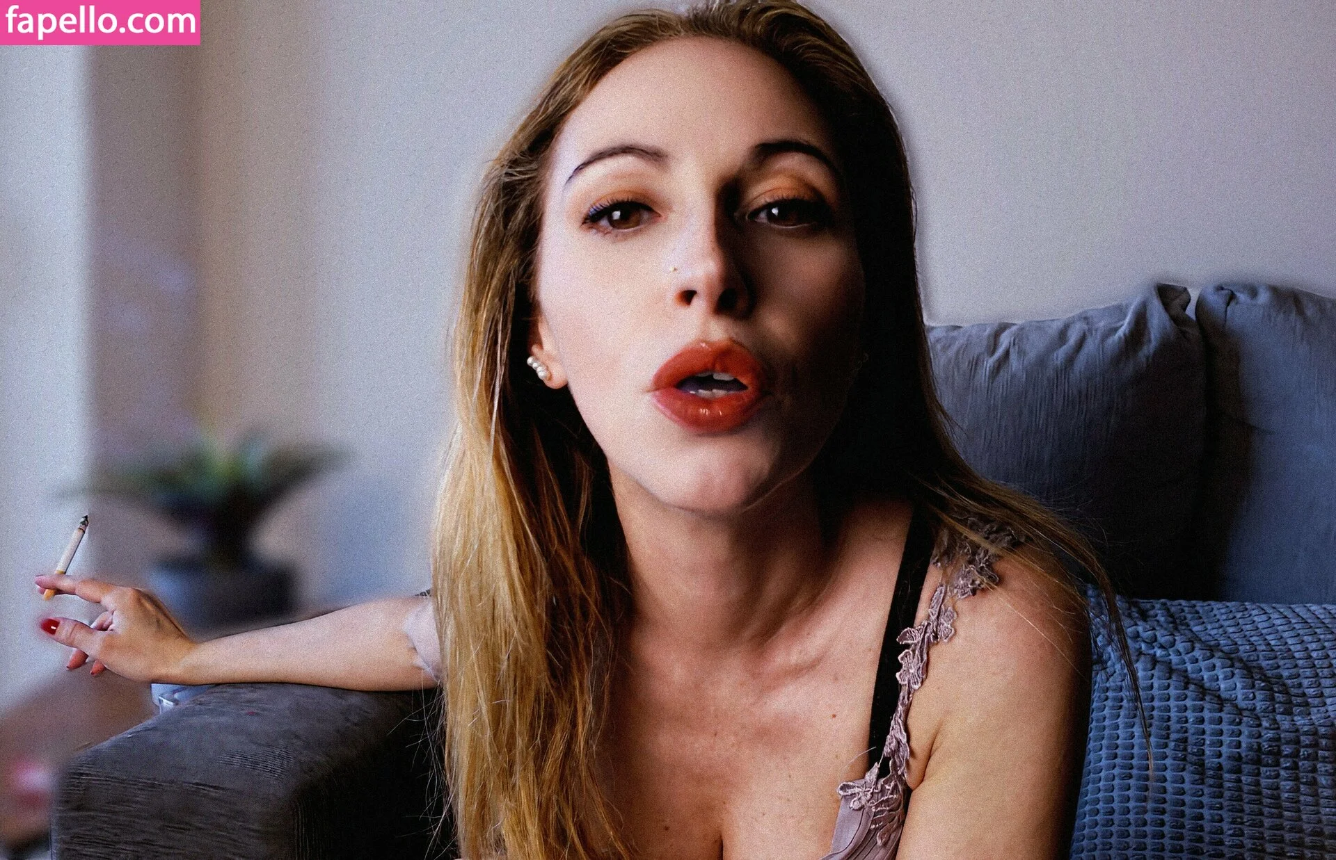 ladyfetish23 Onlyfans Photo Gallery 