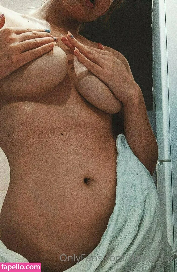 dasha_fox Onlyfans Photo Gallery 