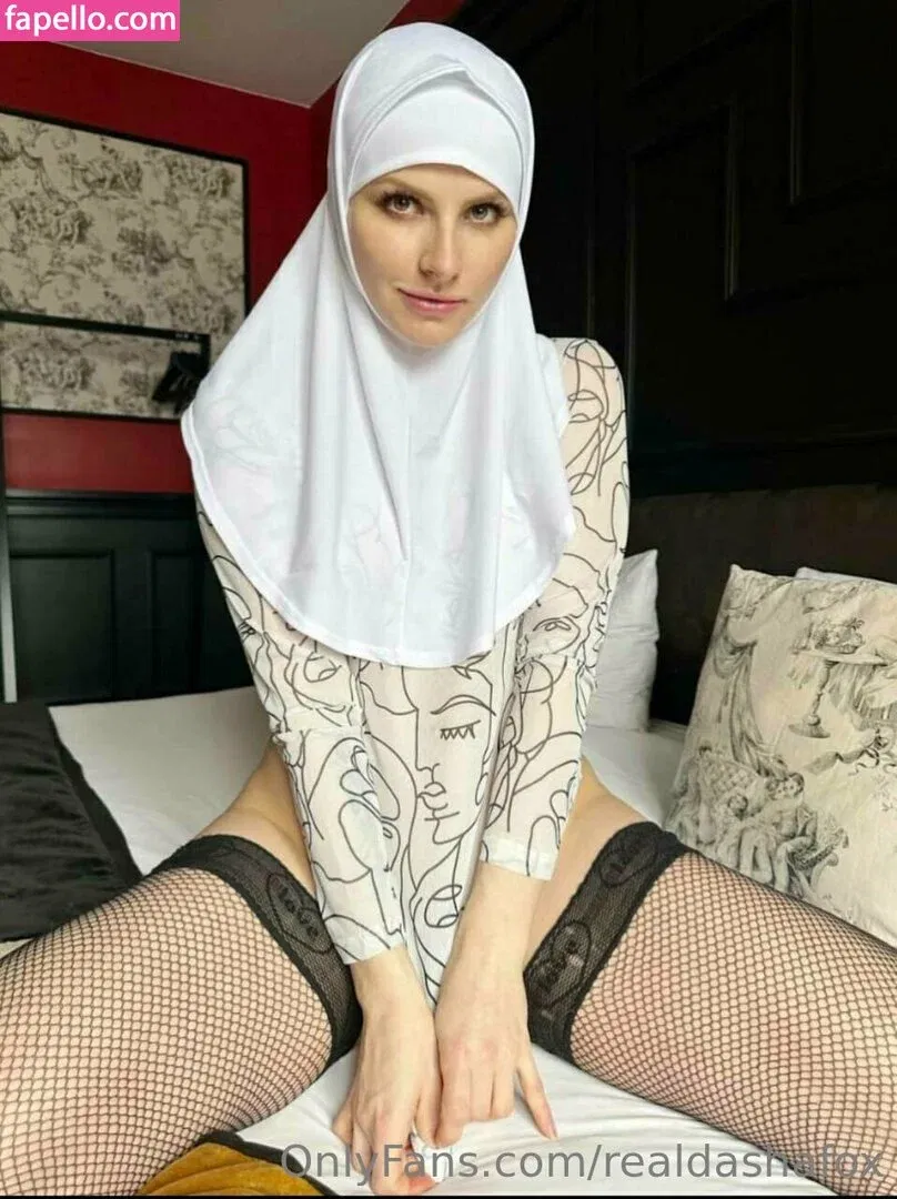 dasha_fox Onlyfans Photo Gallery 