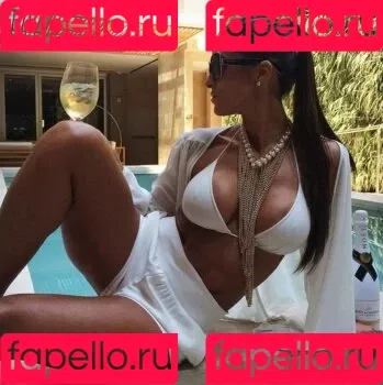 Tatiana Girardi Onlyfans Photo Gallery 