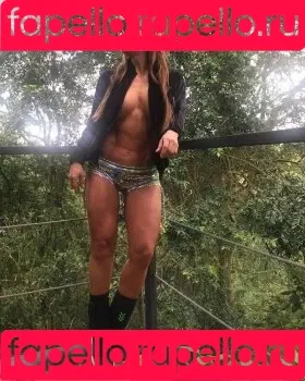 Tatiana Girardi Onlyfans Photo Gallery 