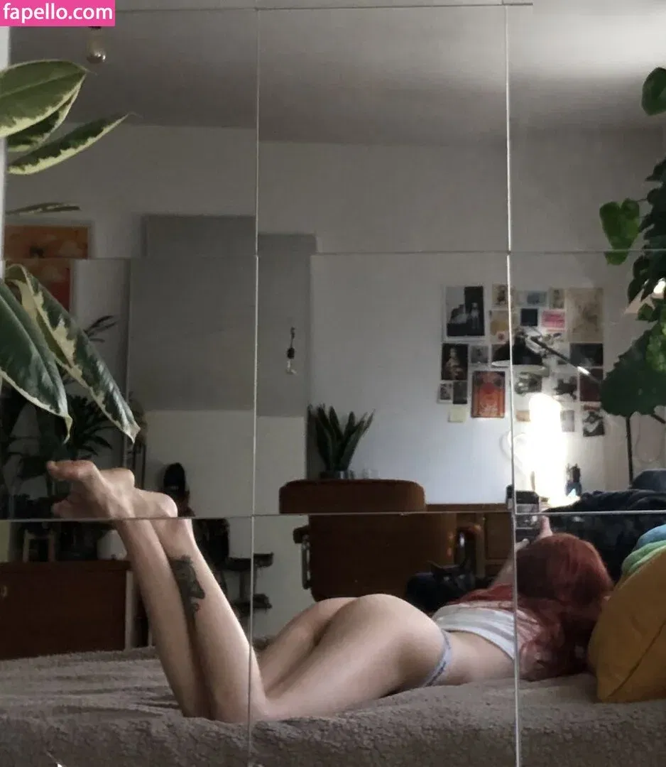 Naiadthenymph Onlyfans Photo Gallery 