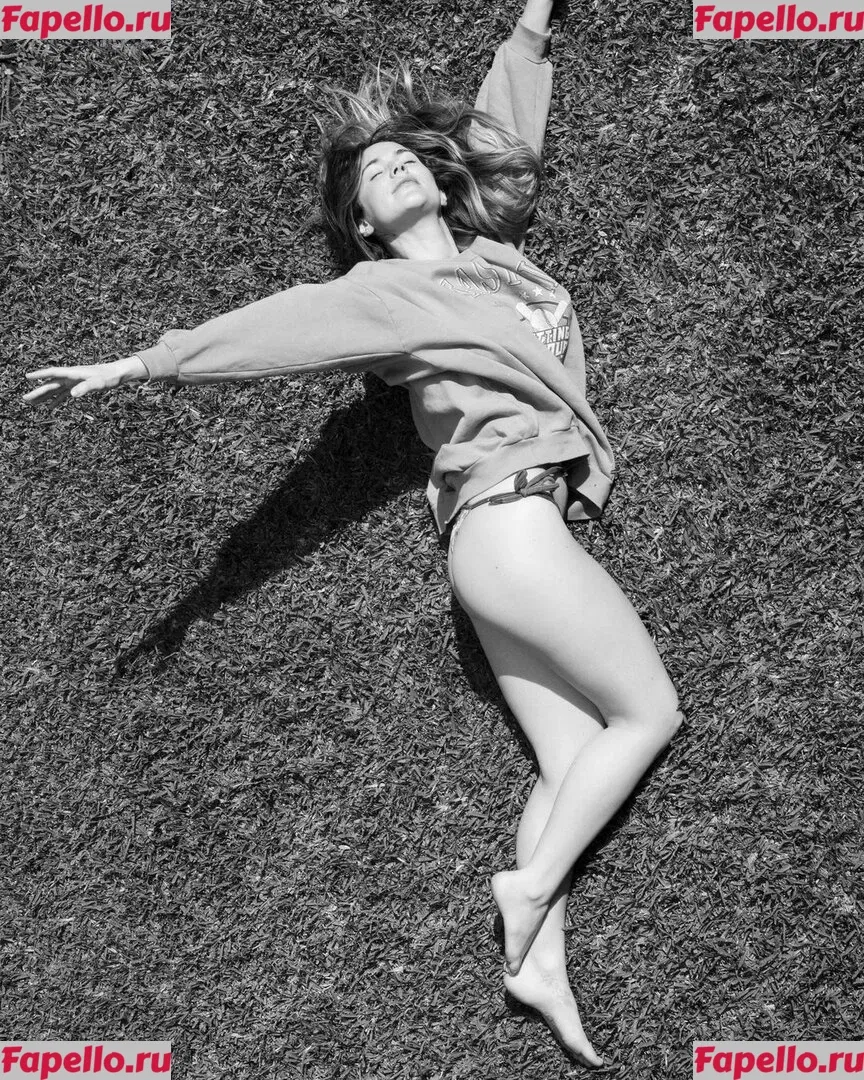 Camila Sodi Onlyfans Photo Gallery 