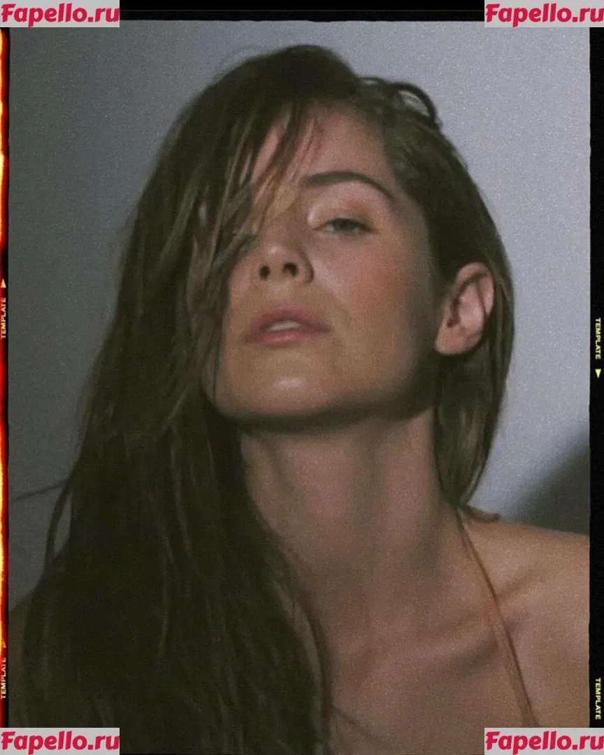 Camila Sodi Onlyfans Photo Gallery 