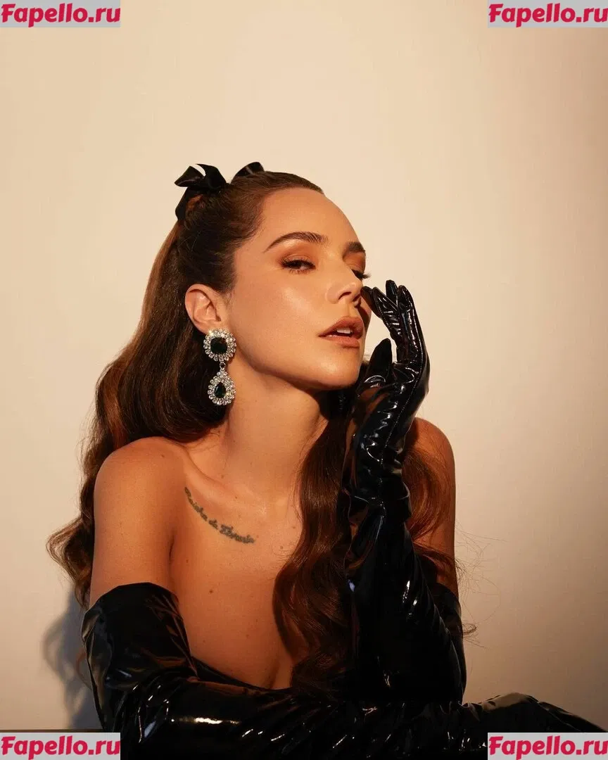 Camila Sodi Onlyfans Photo Gallery 