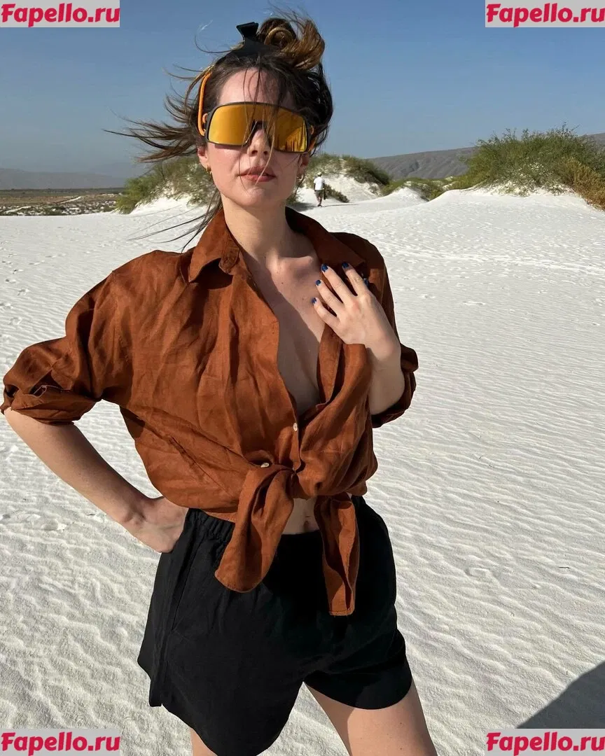Camila Sodi Onlyfans Photo Gallery 