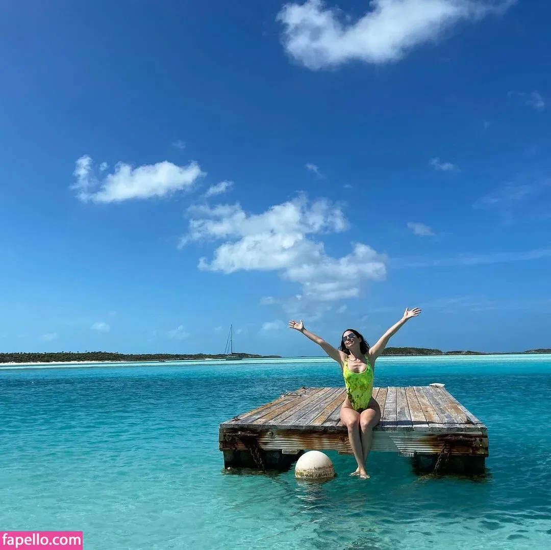 Camila Sodi Onlyfans Photo Gallery 