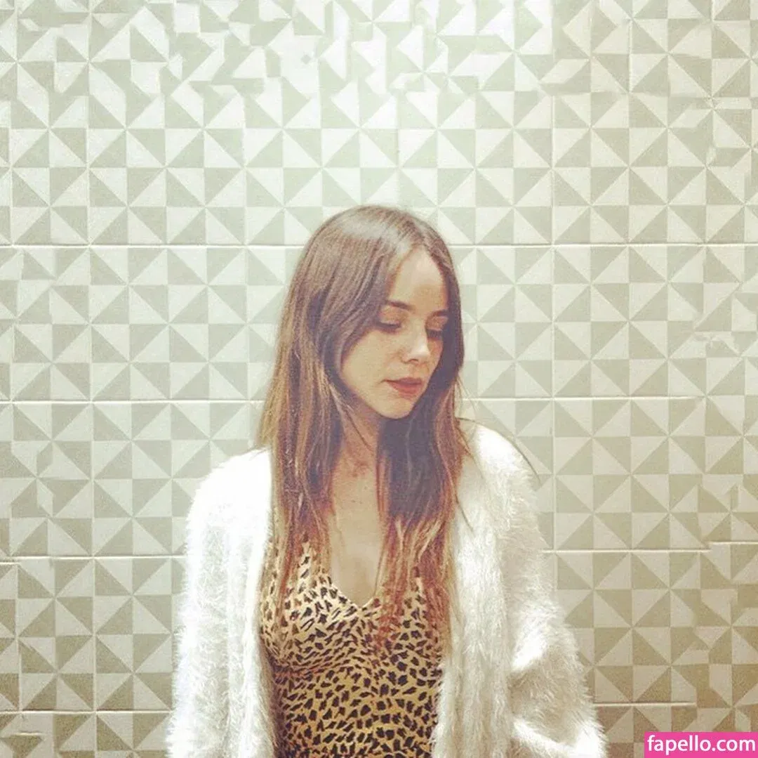 Camila Sodi Onlyfans Photo Gallery 