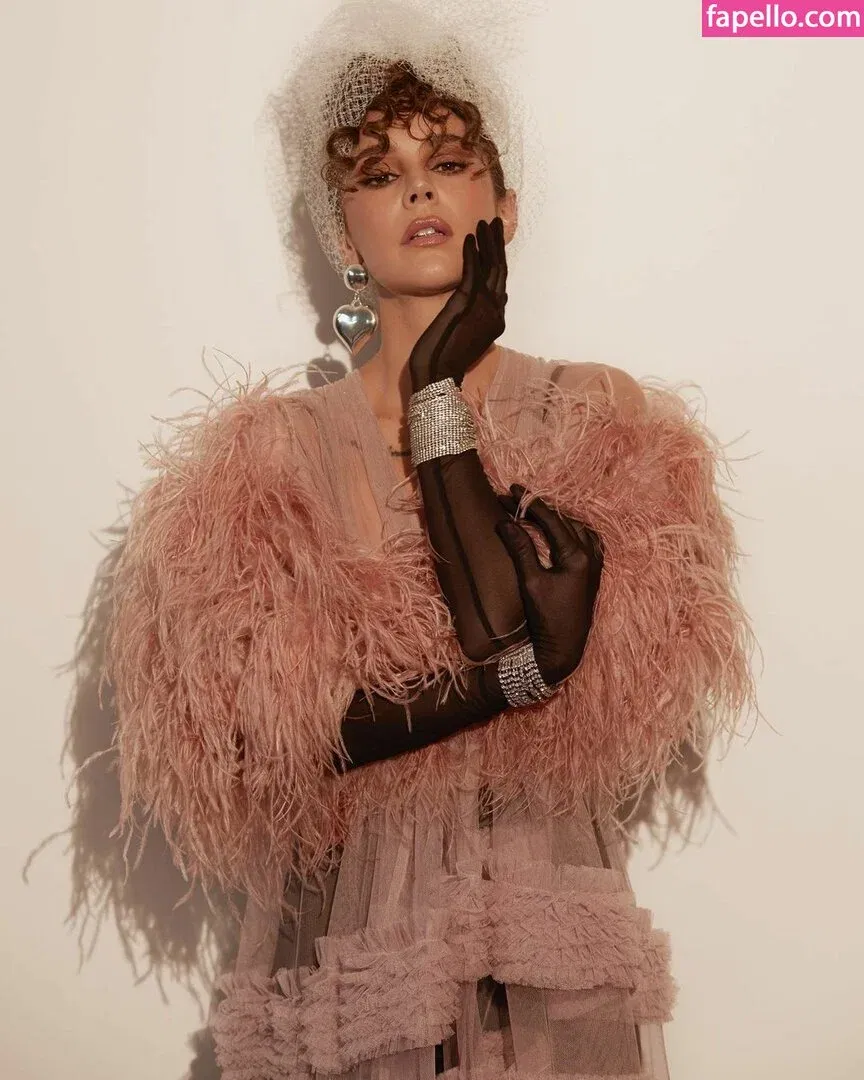 Camila Sodi Onlyfans Photo Gallery 