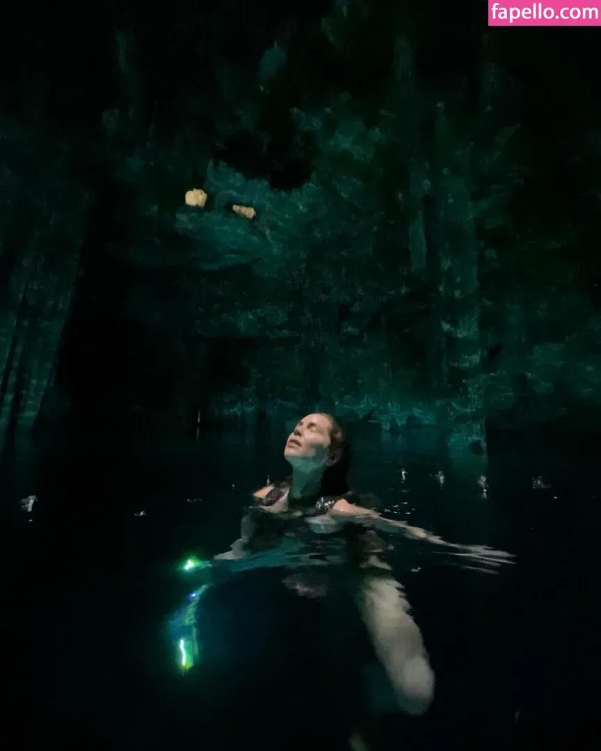 Camila Sodi Onlyfans Photo Gallery 