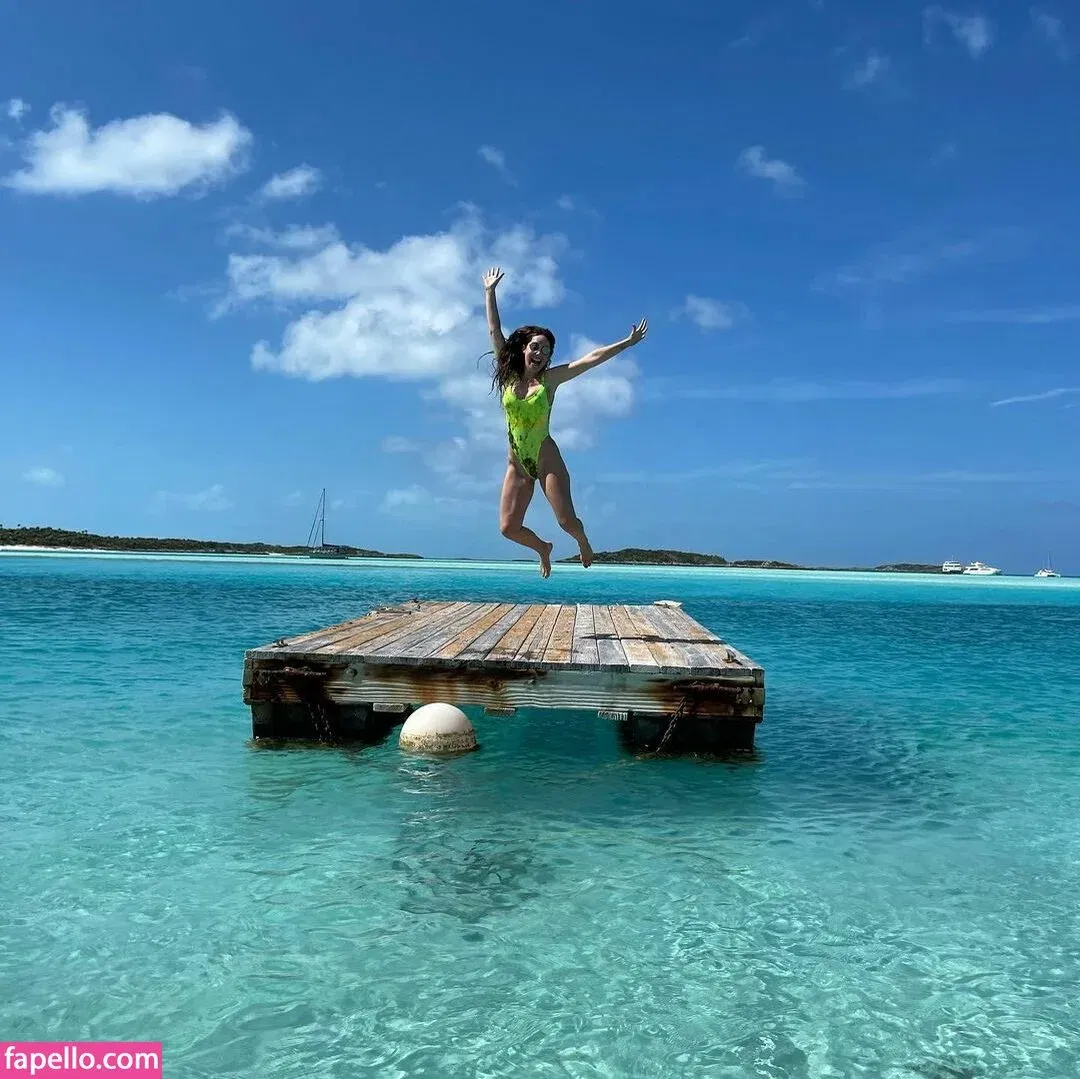 Camila Sodi Onlyfans Photo Gallery 