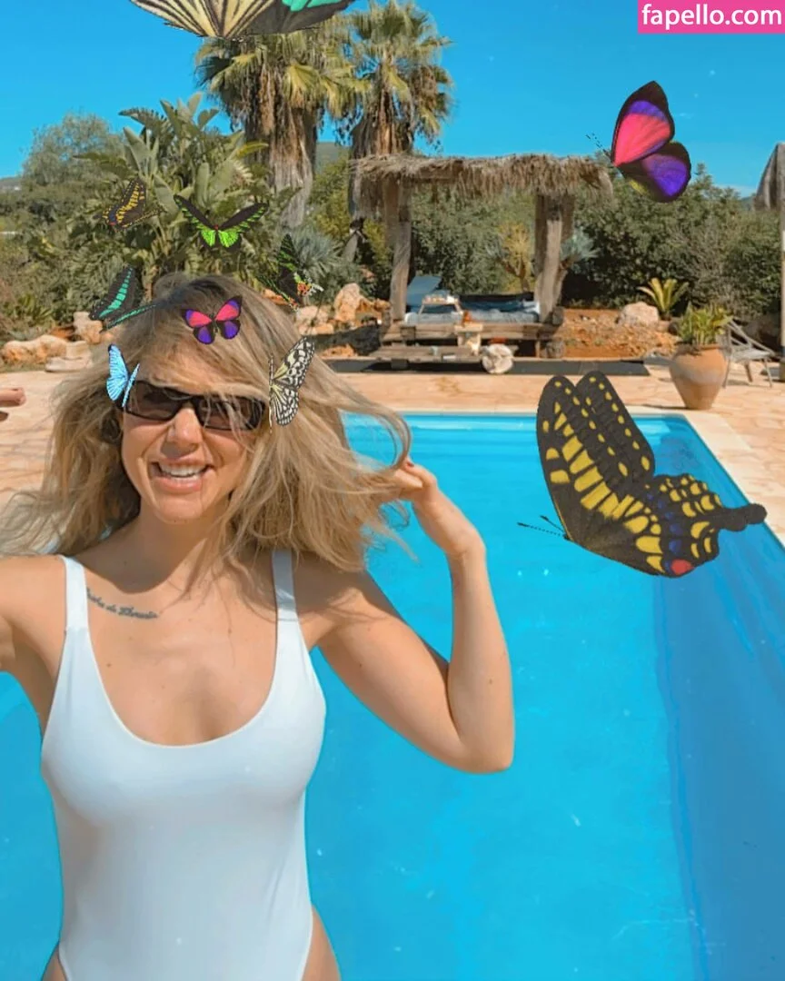 Camila Sodi Onlyfans Photo Gallery 