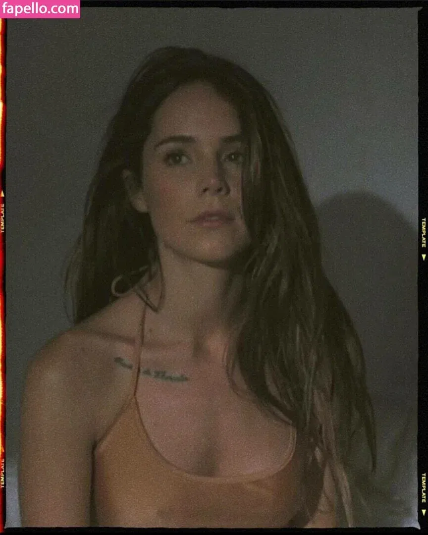 Camila Sodi Onlyfans Photo Gallery 