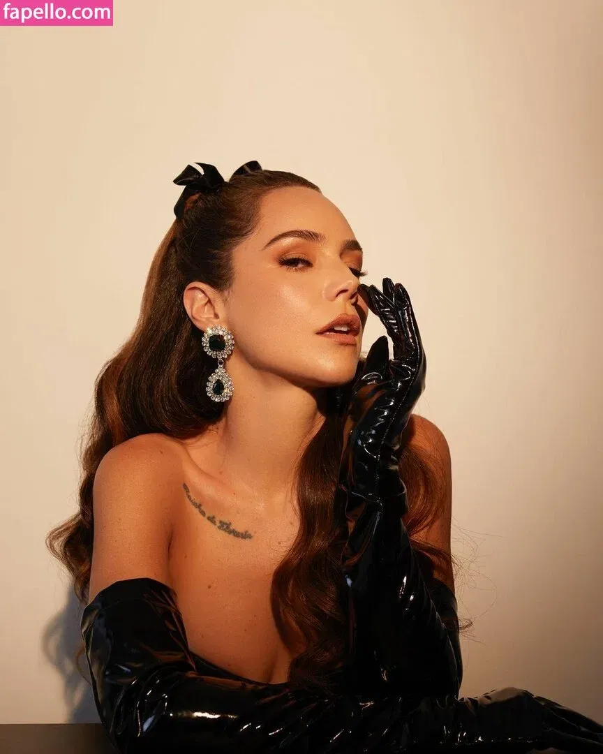 Camila Sodi Onlyfans Photo Gallery 