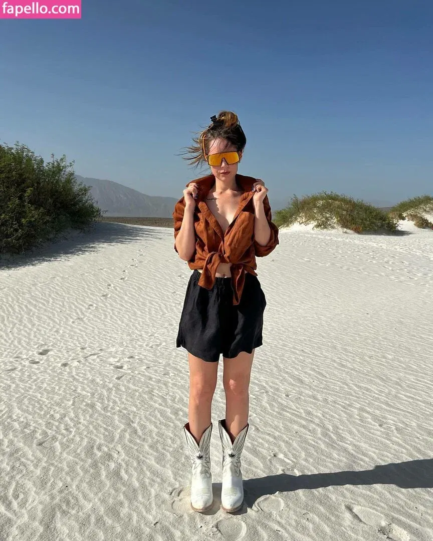 Camila Sodi Onlyfans Photo Gallery 