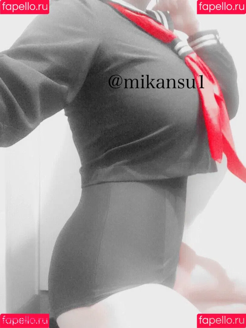 Mikansui 蜜柑すい Onlyfans Photo Gallery 