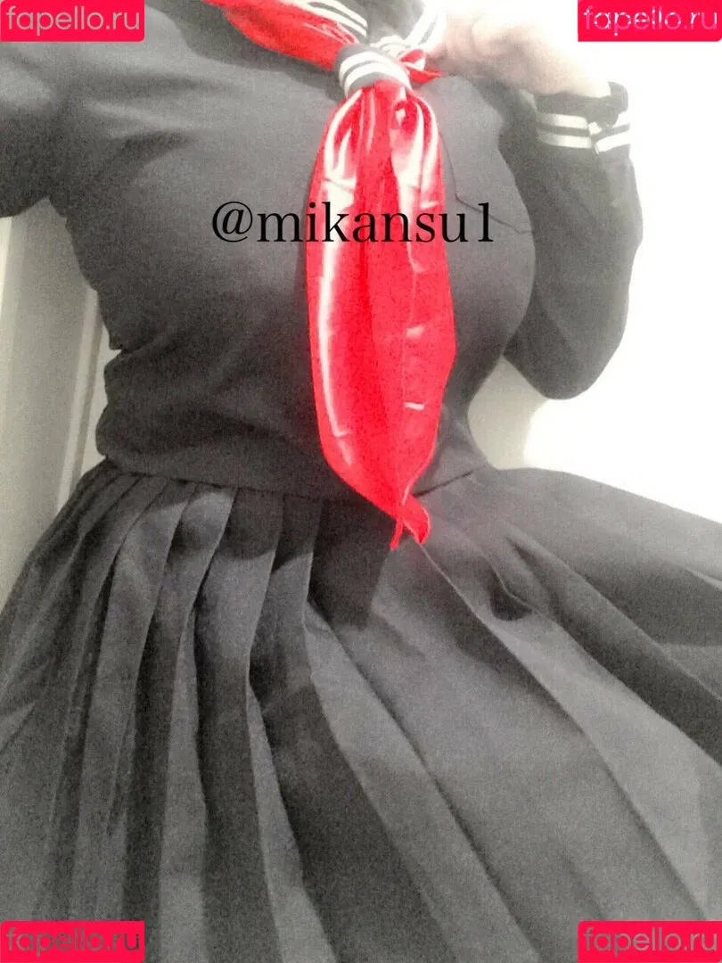 Mikansui 蜜柑すい Onlyfans Photo Gallery 