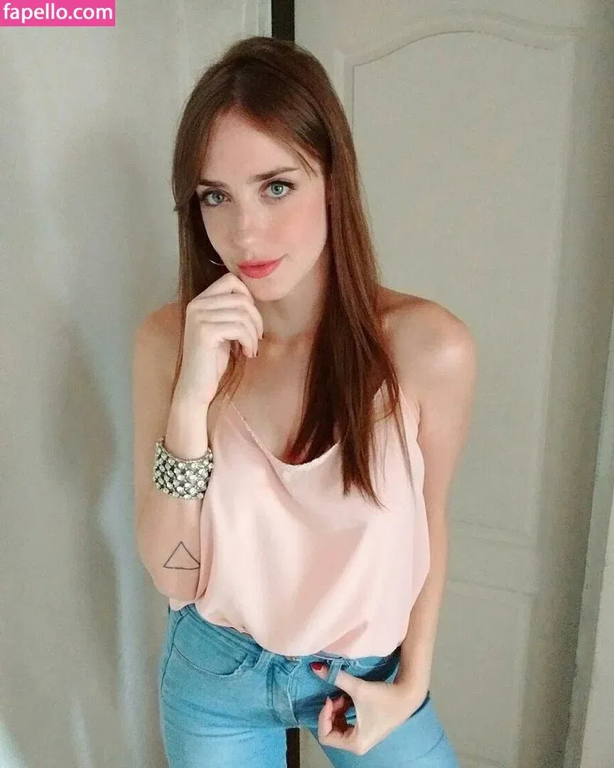 Mikansui 蜜柑すい Onlyfans Photo Gallery 