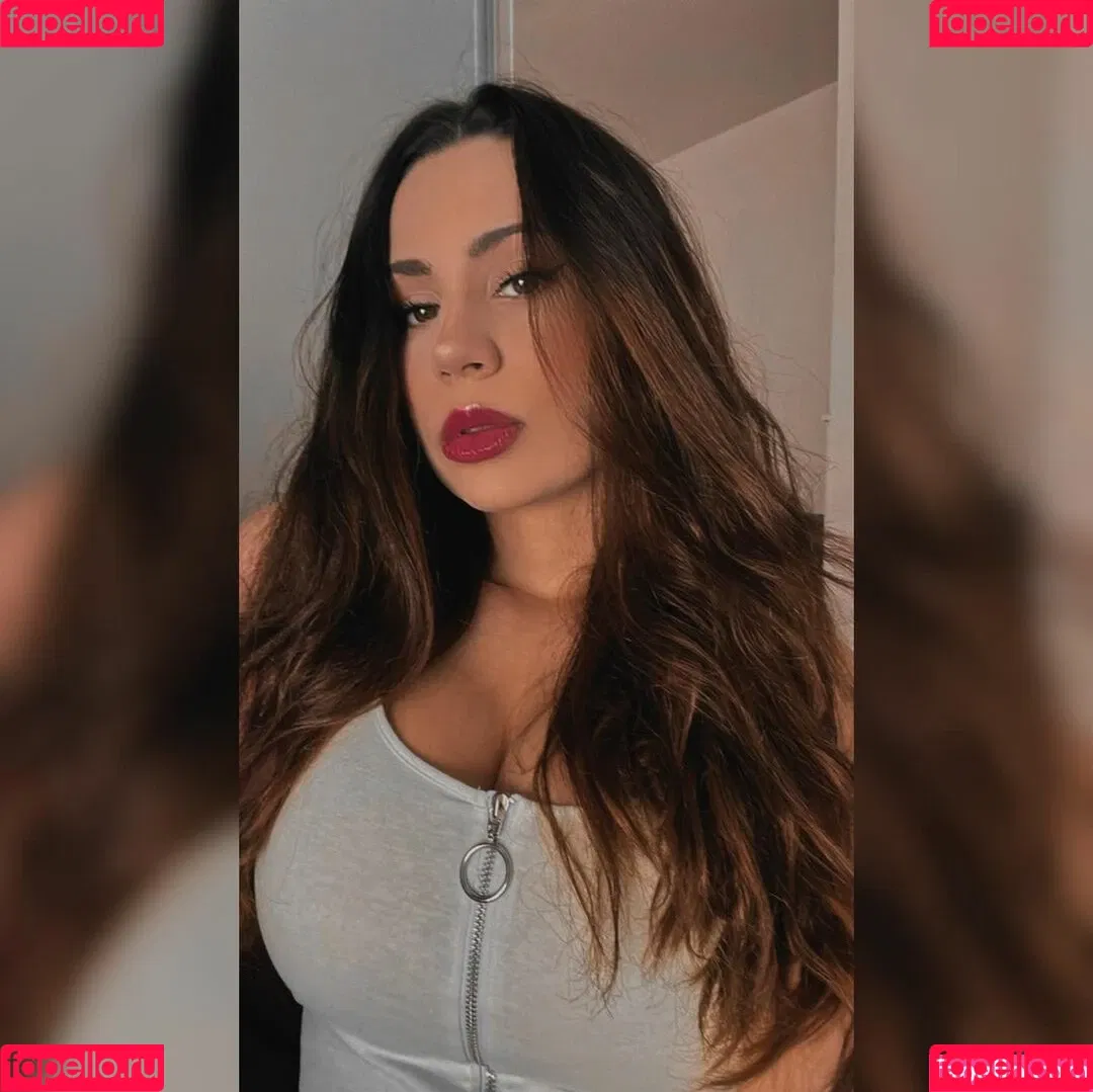 Vereunka Onlyfans Photo Gallery 